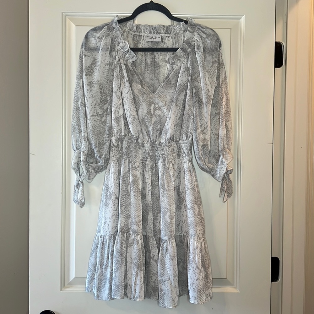 Dress Forum Snakeskin Flowy Dress, Size Medium